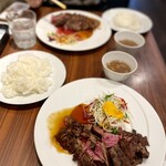 299660351 - いつもライス大+150円です