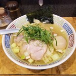 塩そば専門店 桑ばら - 鶏と貝の塩