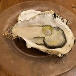 ヴォメロ - 三重県産ブランド牡蠣「桃こまち」