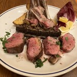 ヴォメロ - 熟成骨付仔羊の炭火焼き