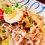 エム・ドゥエル - 豚肉でなく牛肉です！