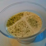 白インゲン豆の冷製スープ