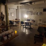 Cafe & Bar magaRee: - 2～4名様または一部貸切