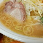 横浜ラーメン厨房 うえむらや - 