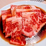 焼肉の名門 天壇 - 上ロースと天壇ロース