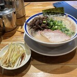 田中商店 本店 - らーめんきくらげ関東ネギ