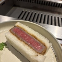 焼肉うしごろ 表参道店 - 牛ヒレカツサンド