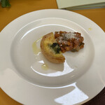 Au Depart Cinq fers - 豚肉のキッシュと地野菜のラタトゥイユ