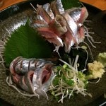 Yaoki - 今日お勧めの秋刀魚の刺身は綺麗。