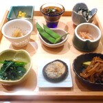 四谷本殿 - 前菜9品