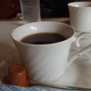 カフェ ラソンブル_1