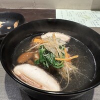 貝渕 卓也 - 