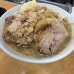 ラーメン荘 歴史を刻め - 並・ニンニクマシ・あぶらマシ