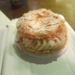 Le Moulin de la Vierge - パリブレスト