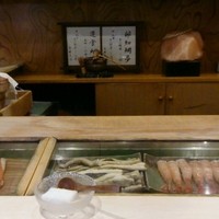 鮨 逸喜優 - オープン時間の説明書きに注目