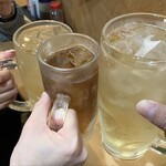 大衆立飲 もつ刺 すずき - りんちゃん普通、隊長、わたしがメガよ