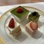 ル・パラディ - 苺ショート、ムース、抹茶ケーキ