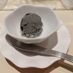 鮨 なかや - 黒胡麻アイス