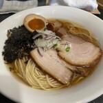 煮干しらーめん 田中にぼる - 古式煮干し醤油ラーメン