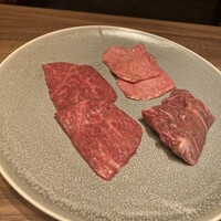 焼肉うしごろ 新宿三丁目店 - 
