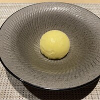 鉄板焼 銀明翠 - パインのシャーベット