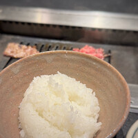 肉 希々 - 