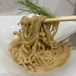 左とう - 和え玉麵リフト