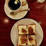 黒猫屋珈琲店 - 