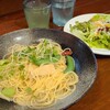 伊酒屋 マリオ - 選べるランチ・スパゲティセット(税込1,100円)
①春野菜のバター醤油風味スパゲティ
②野菜サラダ《セルフ》萵苣&赤縮緬萵苣&千切り紫甘藍&千切り甘藍&針人参
お飲み物《ドリンクバー》①八朔ジュース