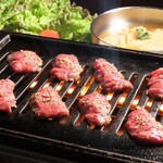 生サムギョプサル専門店 韓国市場 - 焼肉メニューは破格の一品385円！！