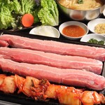生サムギョプサル専門店 韓国市場 - 生サムギョプサル