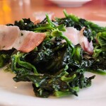 デニーズ 谷在家店 - ベーコンとほうれん草。シンプル イズ ザ ベスト。ベーコンに塩味があるため、ほうれん草には分かんないくらいの塩しかかかってないと思います