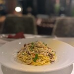 FIVE kitashinchi - しらすとキノコのペペロンチーノ(1,200円)
ミニサラダ･ホットコーヒー付き
大盛り(+100円)