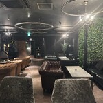 FIVE kitashinchi - 店内