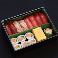 特選　マグロづくし