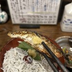 會水庵 - 焼きたてのイワシ