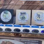 cafe&diner Foglia - 答えは--、　ドルチェを売ってるんですネェ。