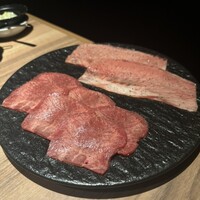 焼肉ホルモン 稲田 - 