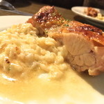 CAFECABARET - 醤油ベースのソースです