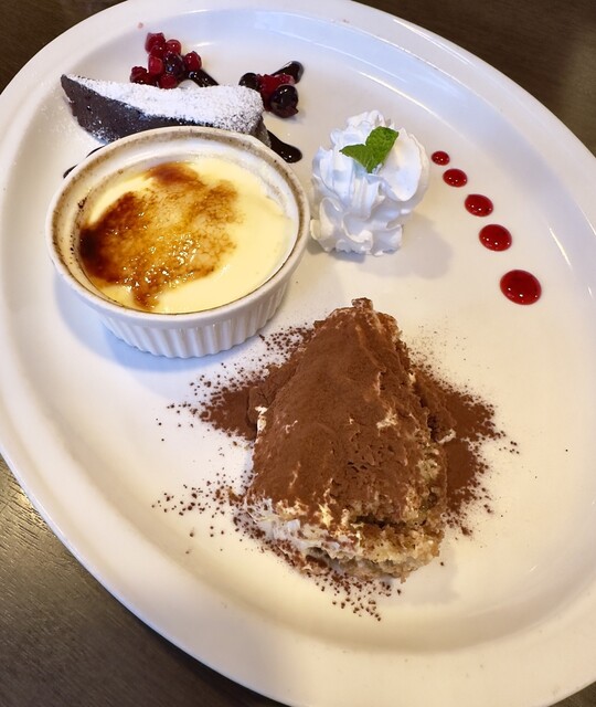 Grazie Gardens Nagoya Yomogidai Ten