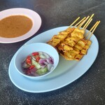 ก๋วยเตี๋ยวห้อยขา - 