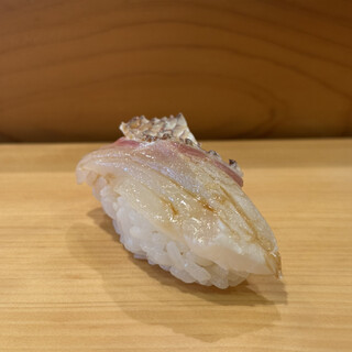 浅草・美家古寿司の嫁そだて味しこみ 浅草・美家古寿司の嫁そだて味しこみ 中古本・書籍 | ブックオフ