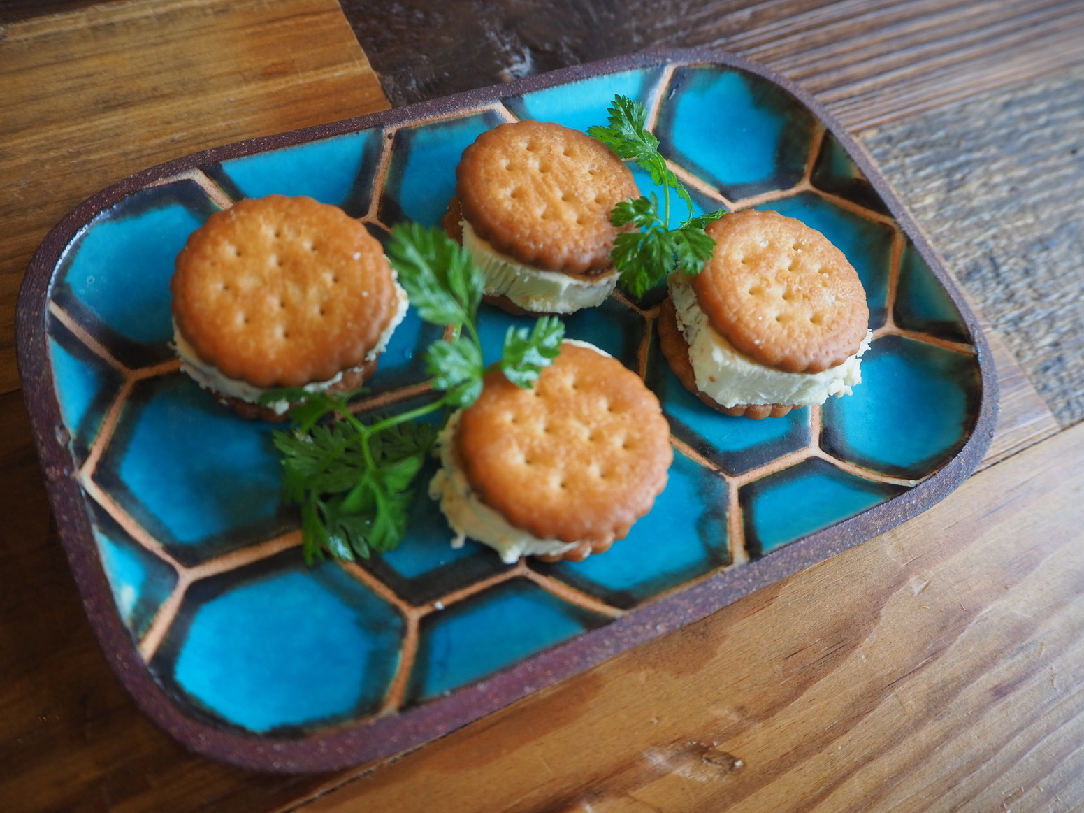 ジツボ 土佐堀店