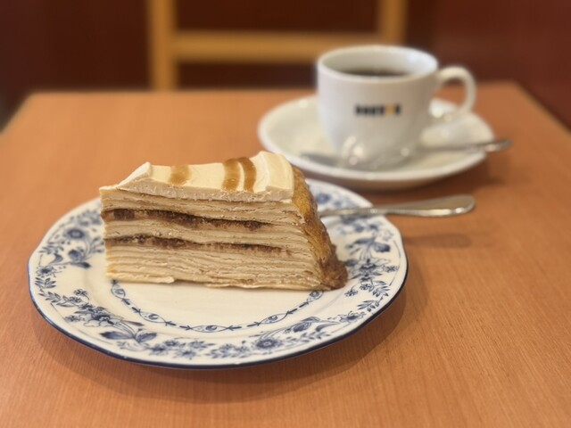 DOUTOR COFFEE Ginza Yanagidori Ten