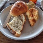 REVO BREWING - パン