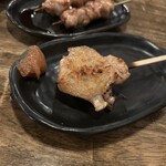 鳥海山 - 焼き鳥　手羽先