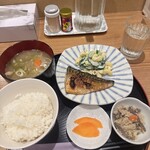おまかせ食堂 ななや - 