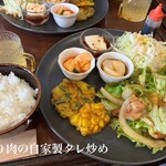 カフェ&パブ 理維 - 