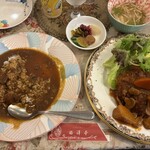 西洋亭 - カレーとミンチカツ
