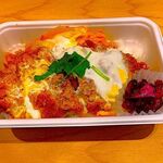 立呑み とんかつ まるや - 料理写真: